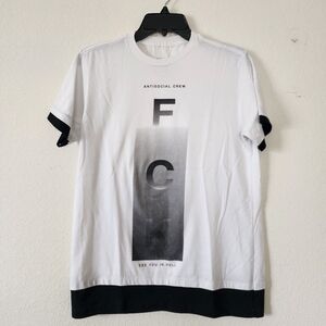 White and Black Men's Shirt Size: Small